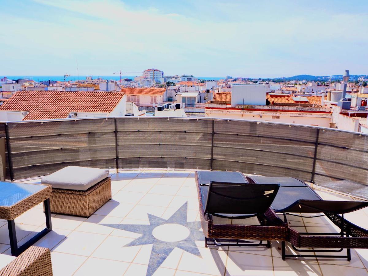 Privat Hotel Liberty Sitges Kültér fotó